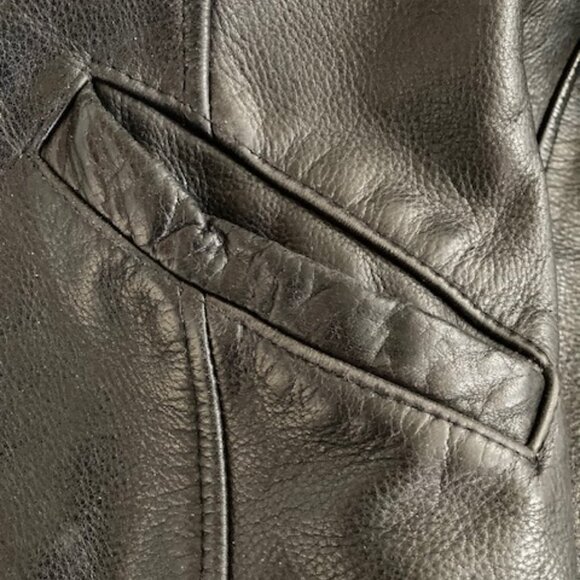 Women's small / petite vintage Esprit black leather bomber NICE htf - Picture 5 of 8